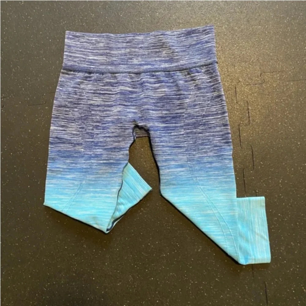 ITZON  Crop Blue Green Fade Leggings Stitching Design